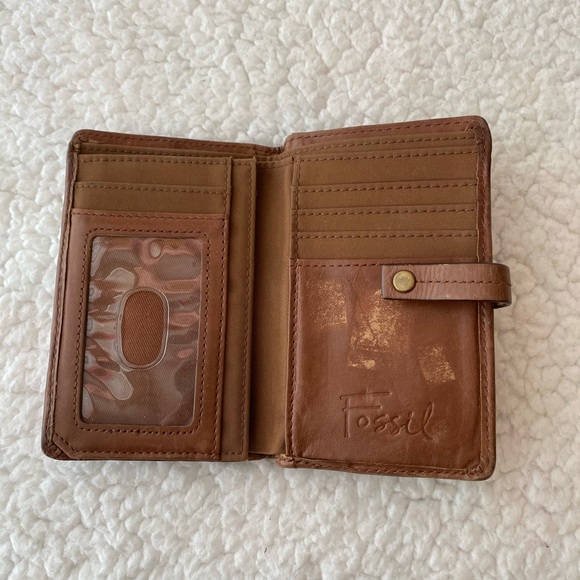 Fossil Wallet - Picture 2 of 2